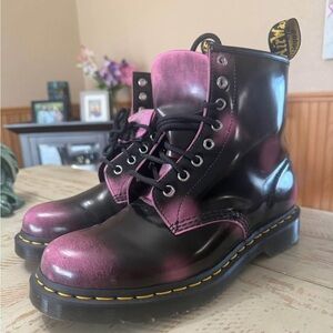 🥾 🔥 RARE Dr. Martens 1460 Black and Purple Boots 🥾 🔥